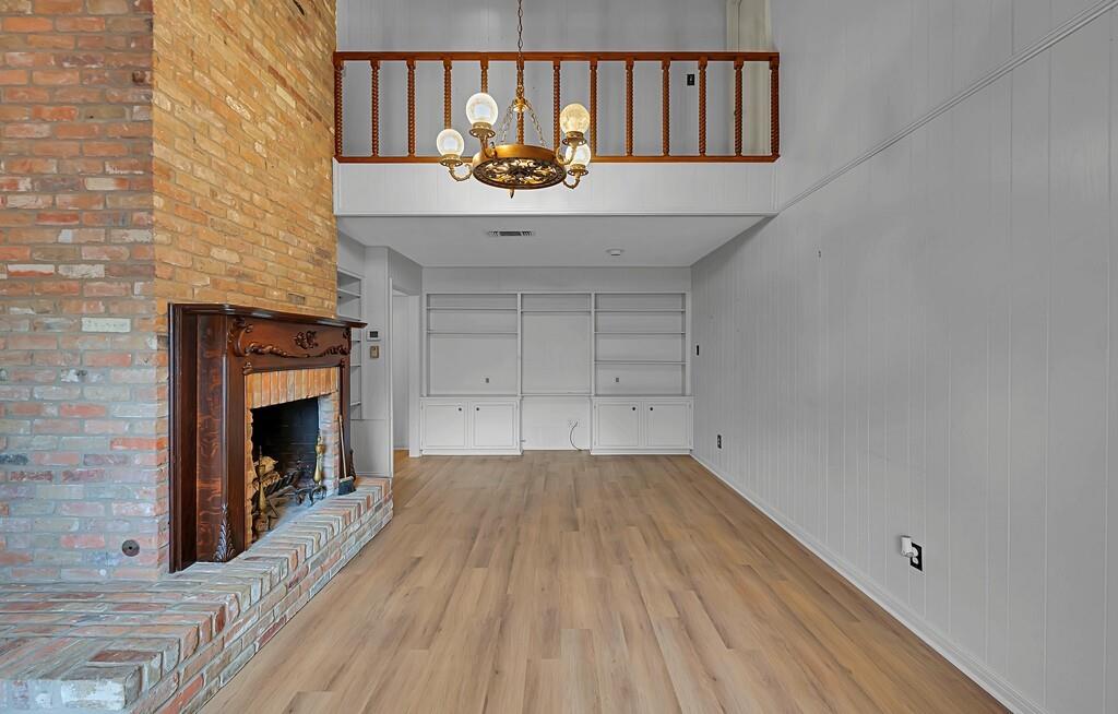 4613 Westchester Drive Property Photo 6