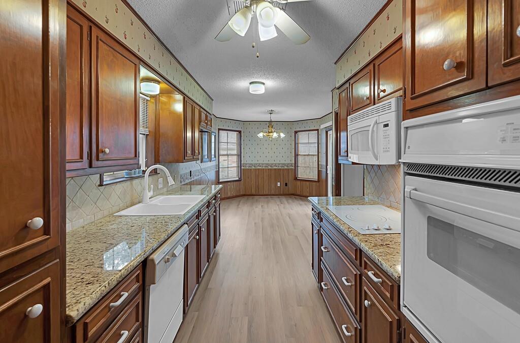 4613 Westchester Drive Property Photo 10