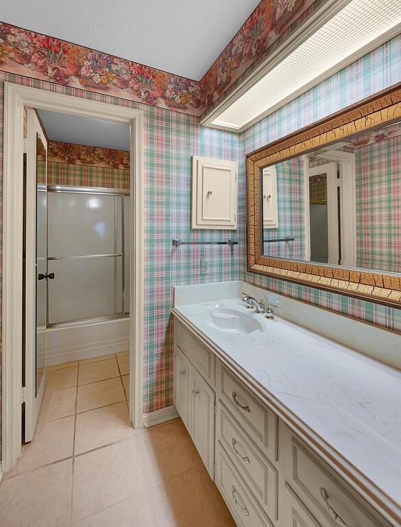 4613 Westchester Drive Property Photo 24