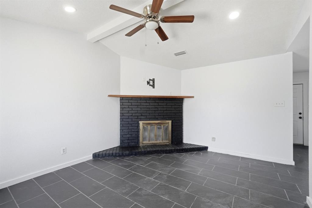 4201 Craig Drive Property Photo 5