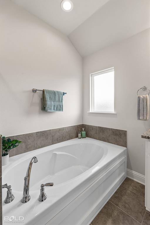 726 Bianca Street Property Photo 16