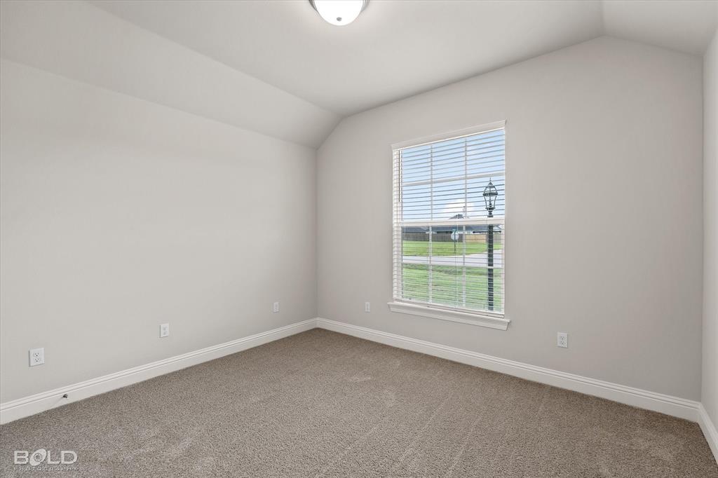 726 Bianca Street Property Photo 18
