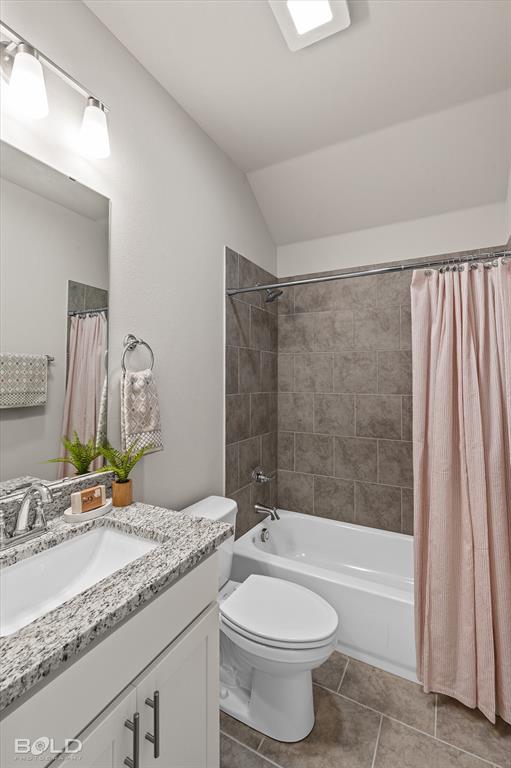 726 Bianca Street Property Photo 19
