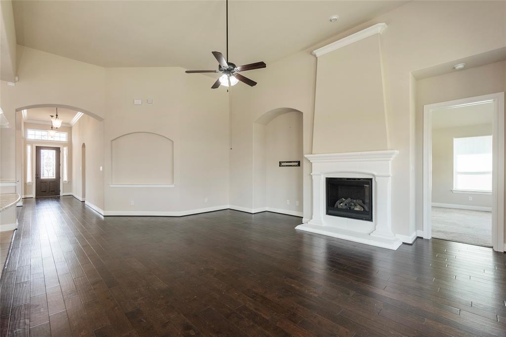4802 Comstock Way Property Photo 16