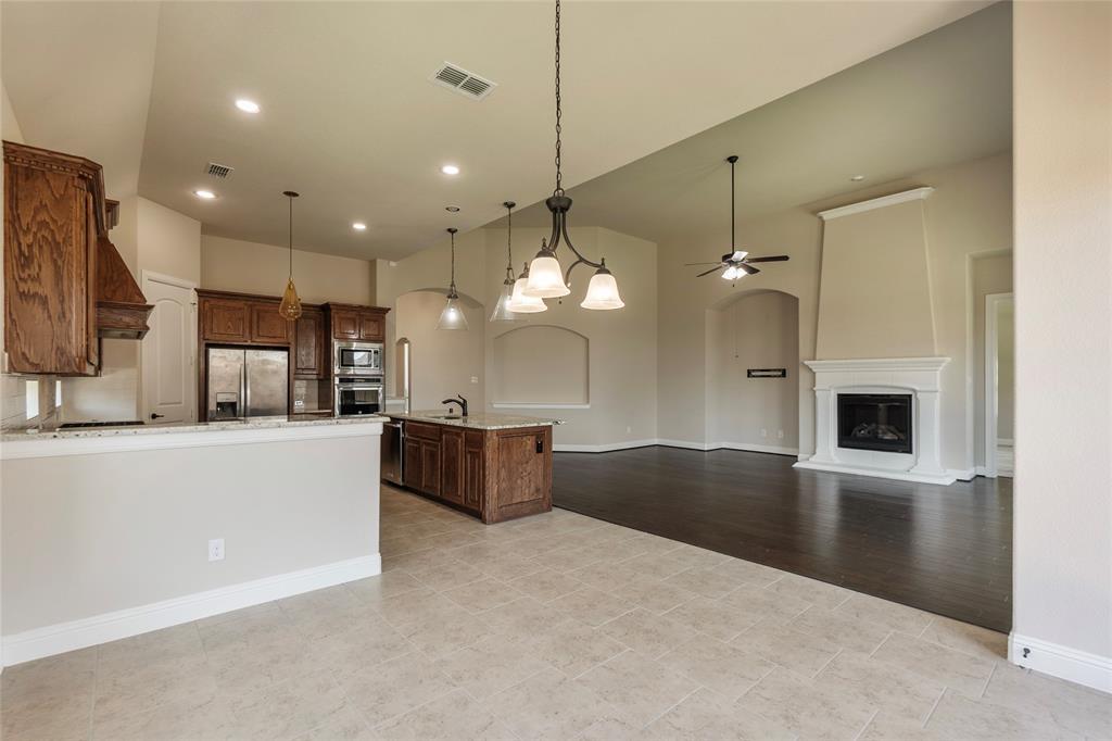 4802 Comstock Way Property Photo 18