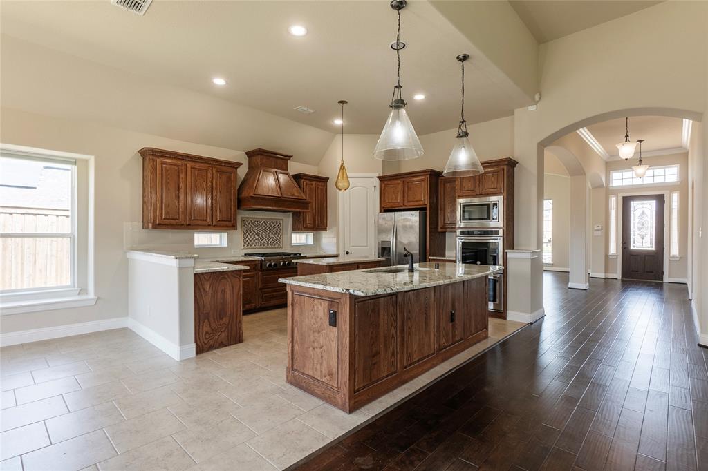 4802 Comstock Way Property Photo 19