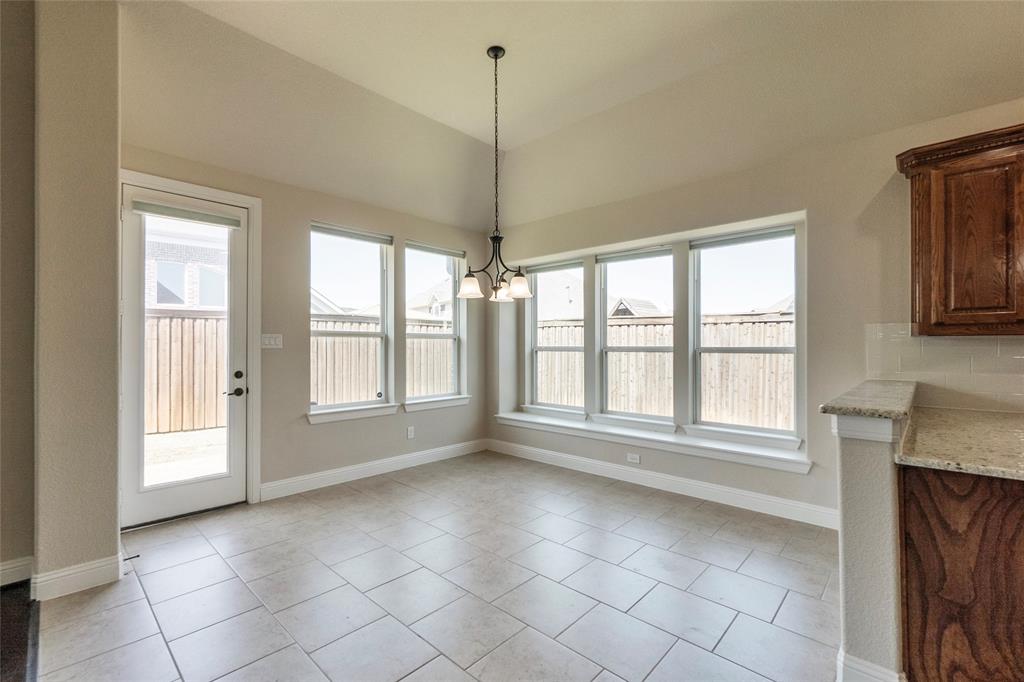 4802 Comstock Way Property Photo 22