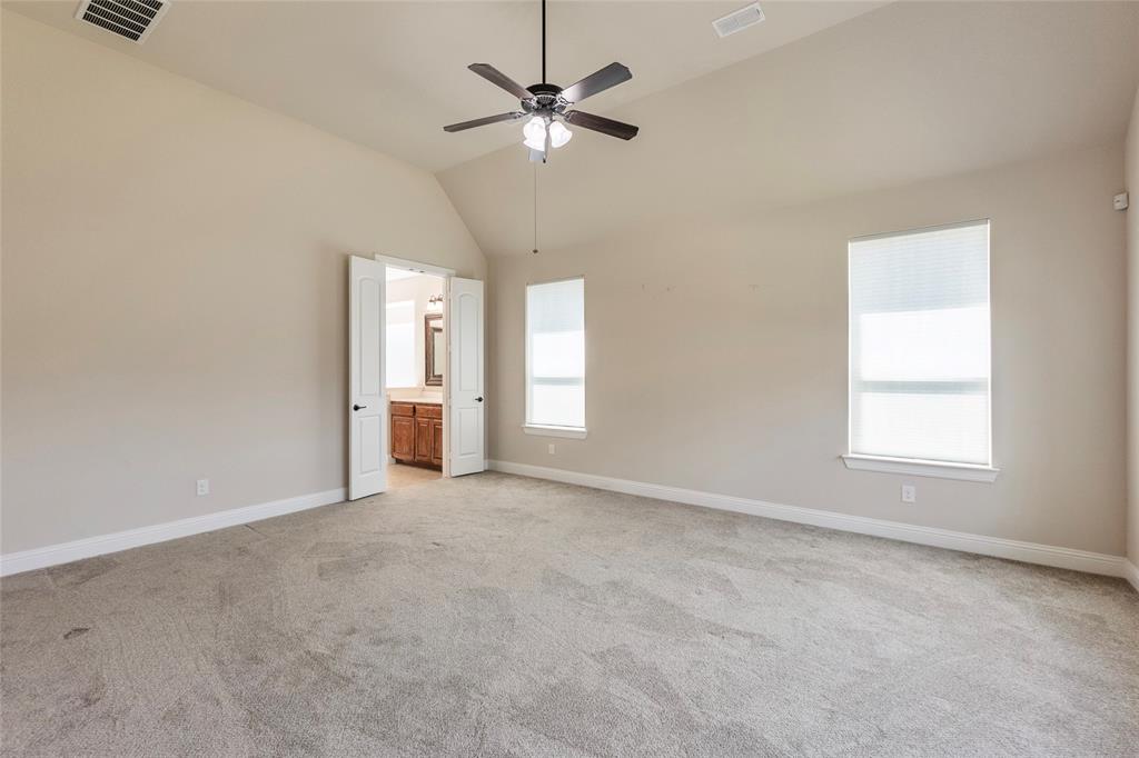 4802 Comstock Way Property Photo 25