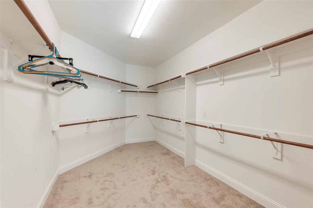 4802 Comstock Way Property Photo 30