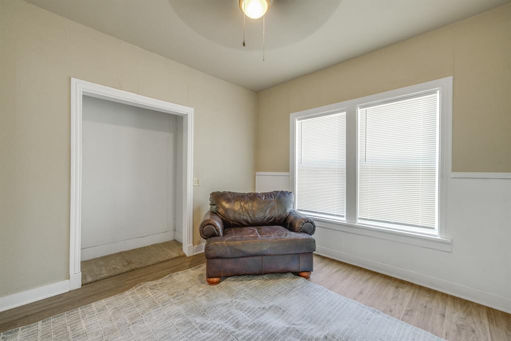 925 Palm Street Property Photo 14