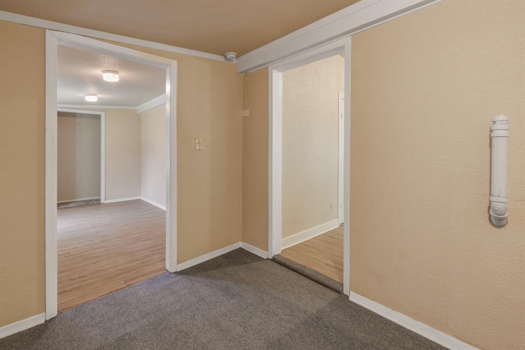 925 Palm Street Property Photo 23