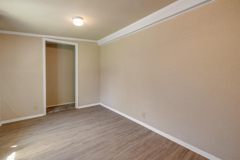 925 Palm Street Property Photo 24