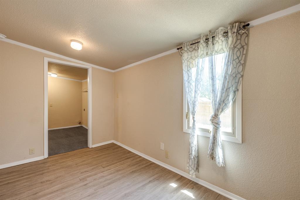 925 Palm Street Property Photo 26