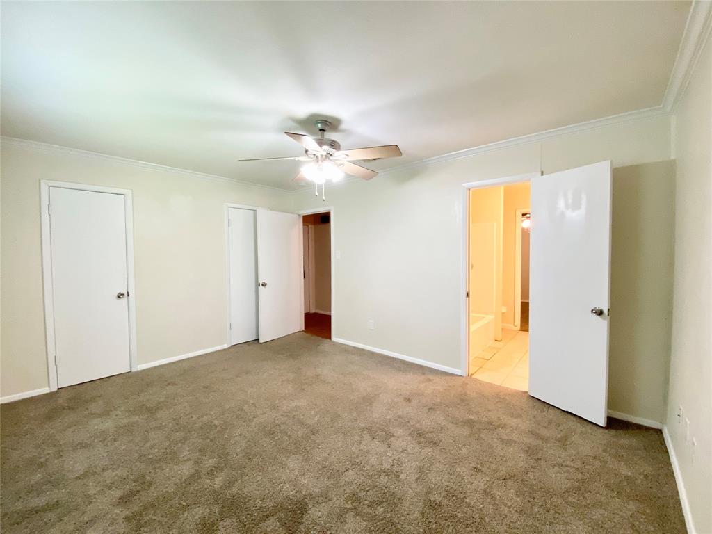 801 Irwin Drive B Property Photo 5