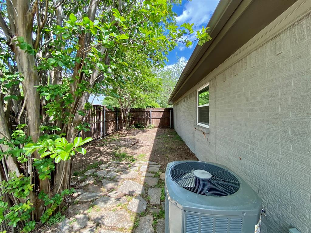 801 Irwin Drive B Property Photo 7