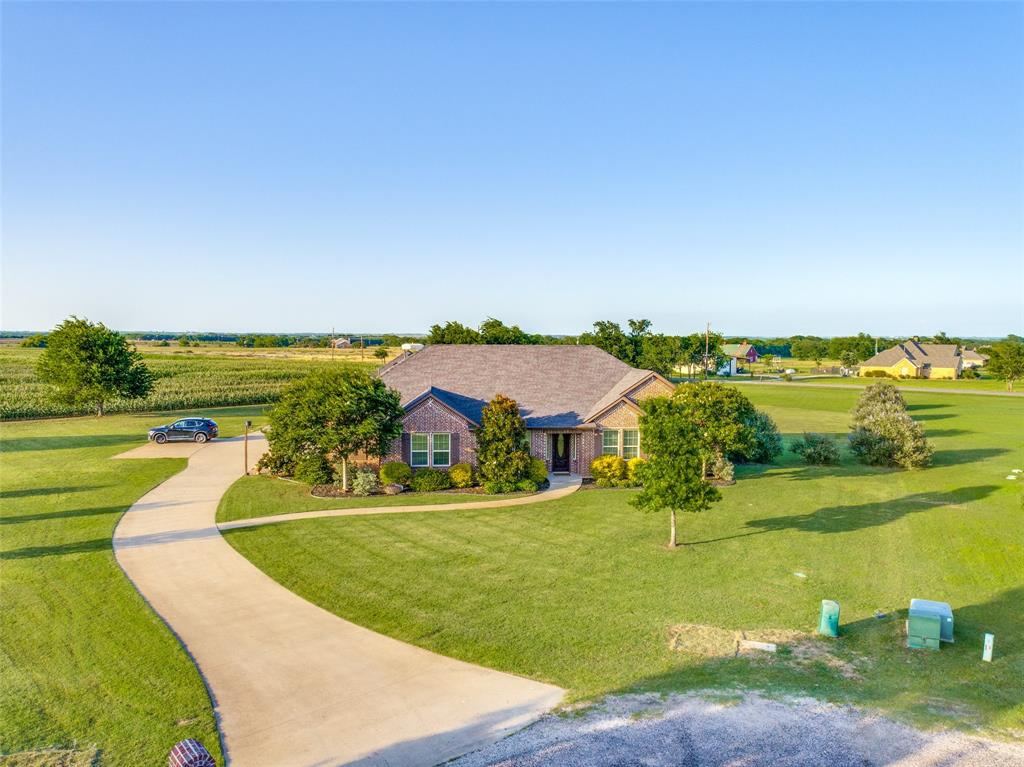158 Whispering Winds Drive Property Photo 4