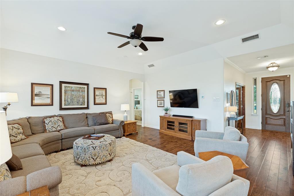 158 Whispering Winds Drive Property Photo 11