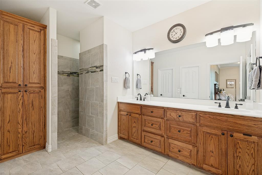 158 Whispering Winds Drive Property Photo 16