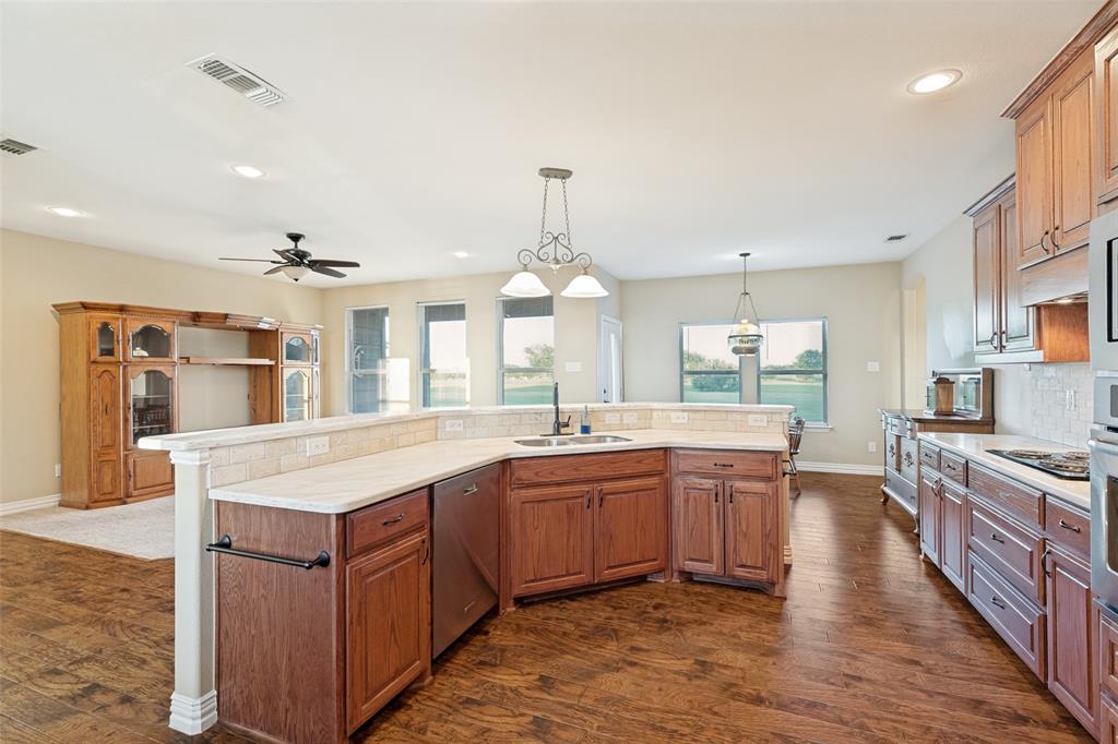 158 Whispering Winds Drive Property Photo 26