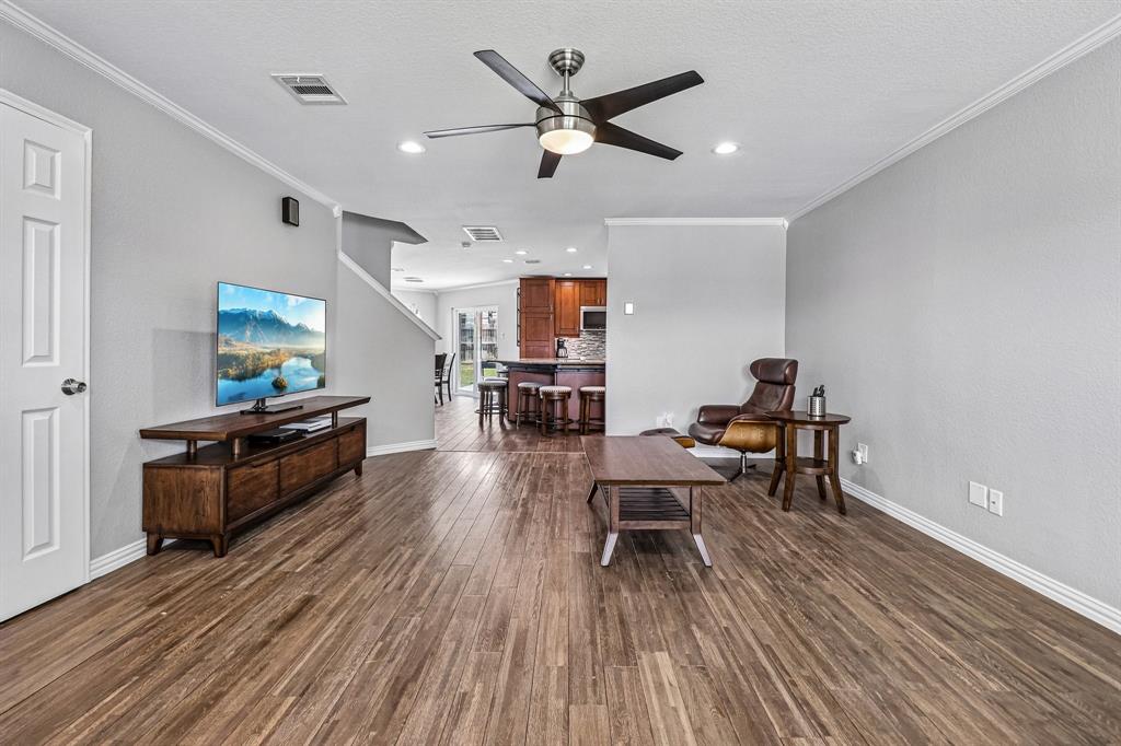 704 Partridge Drive Property Photo 4