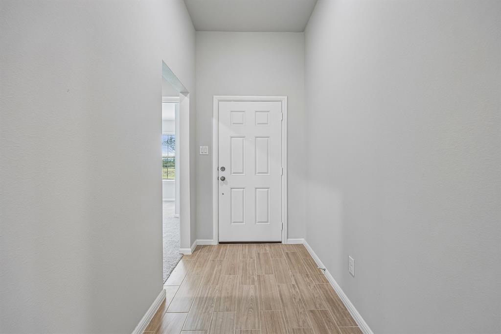 7312 Sumac Drive Property Photo 2