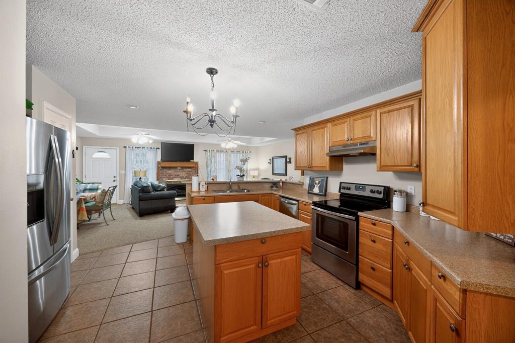 8229 Farm Road 905 Property Photo 7