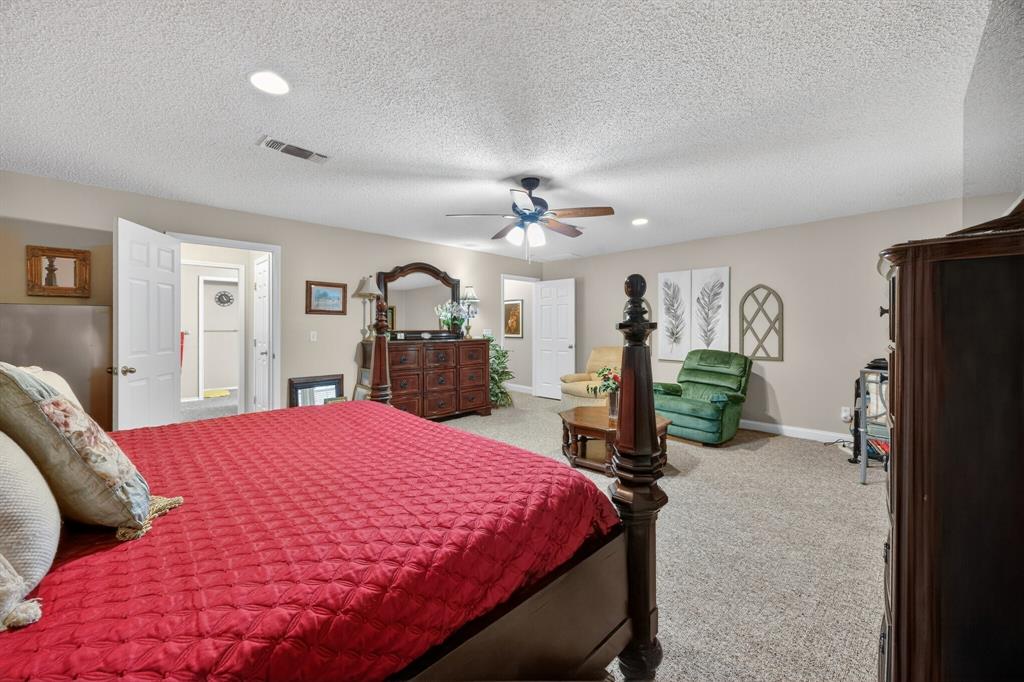 8229 Farm Road 905 Property Photo 11