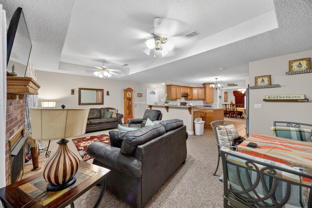 8229 Farm Road 905 Property Photo 19