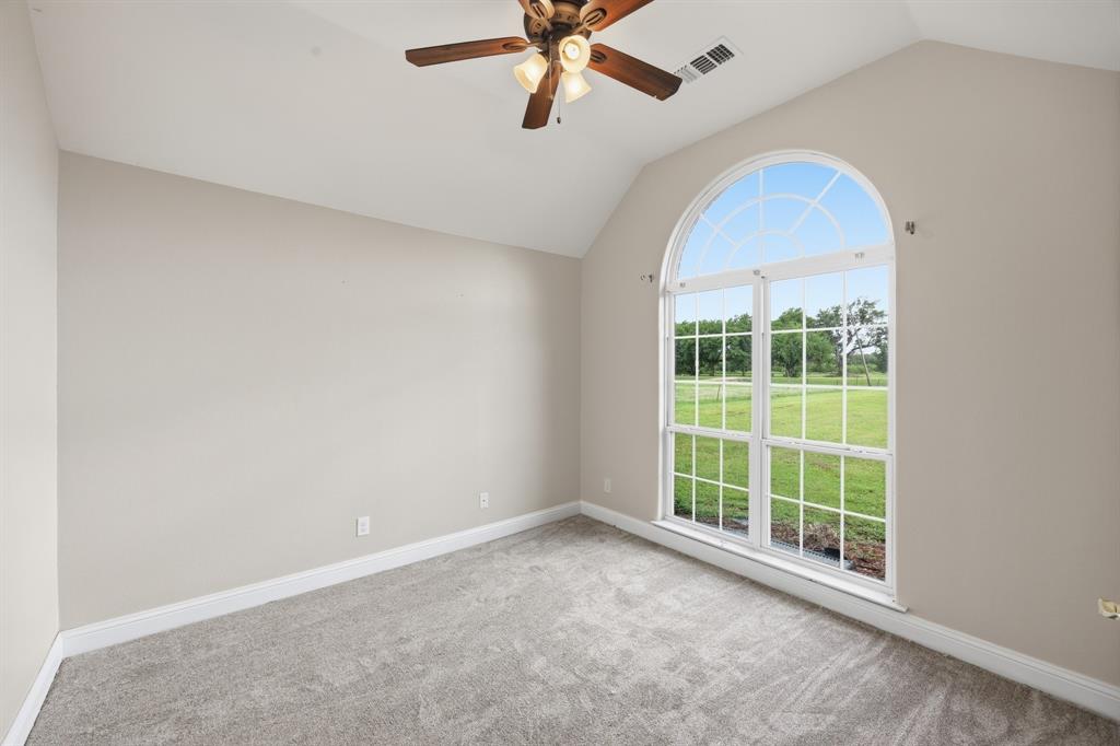 8229 Farm Road 905 Property Photo 24