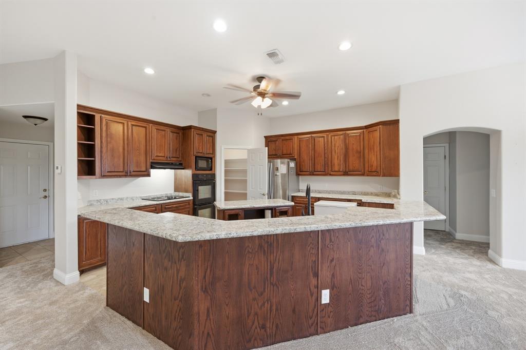 8229 Farm Road 905 Property Photo 26