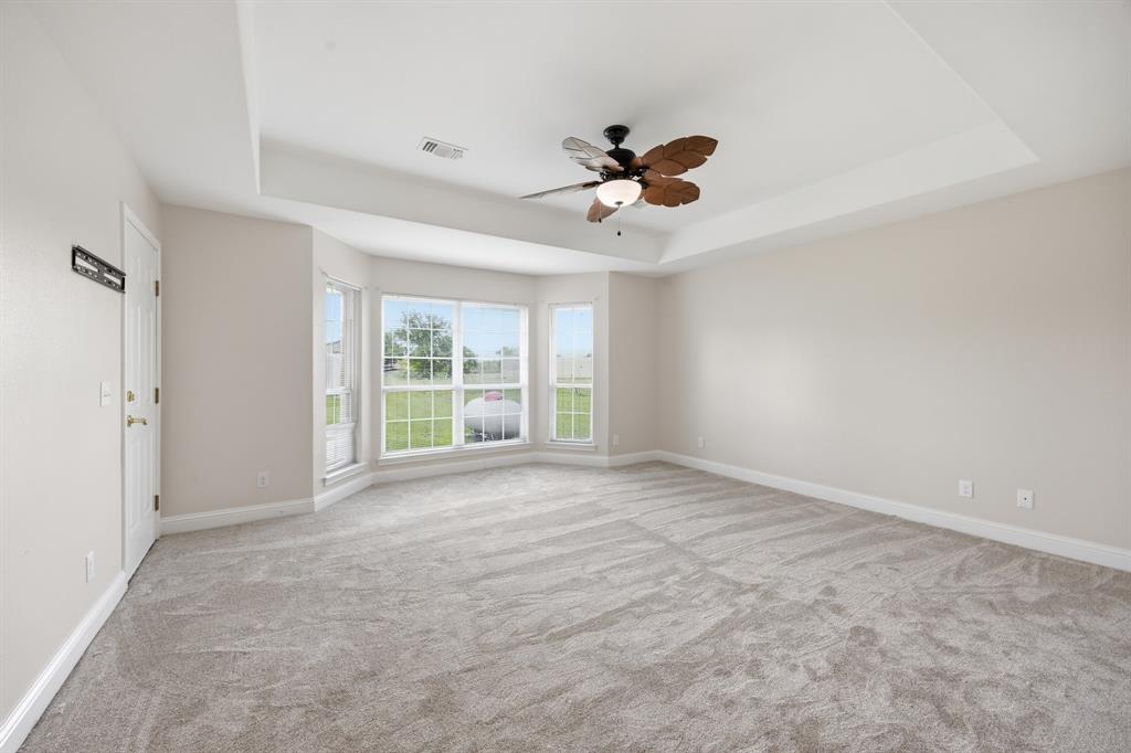 8229 Farm Road 905 Property Photo 36