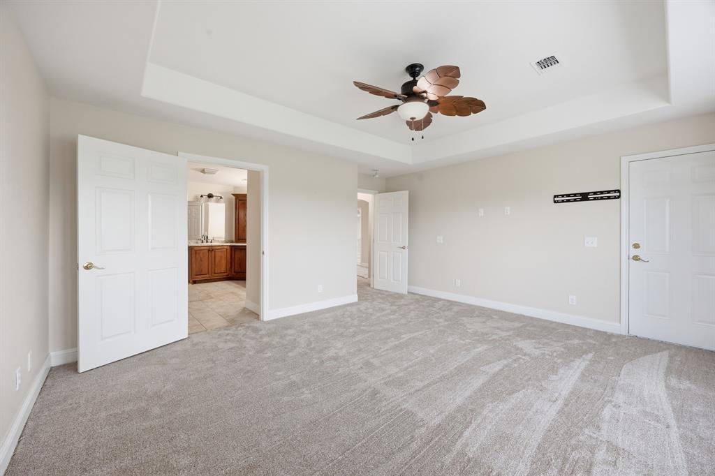 8229 Farm Road 905 Property Photo 37