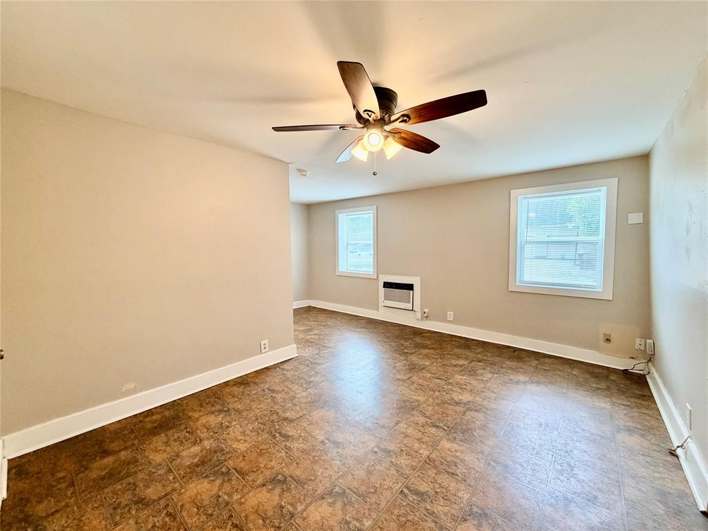 1004 Gregg Street Property Photo 7