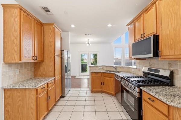 3029 Rolling Meadow Drive Property Photo 11