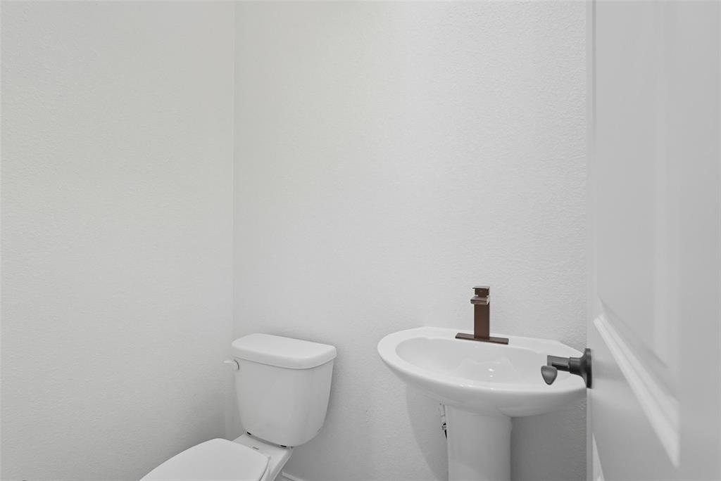 330 Mlk Drive Property Photo 6