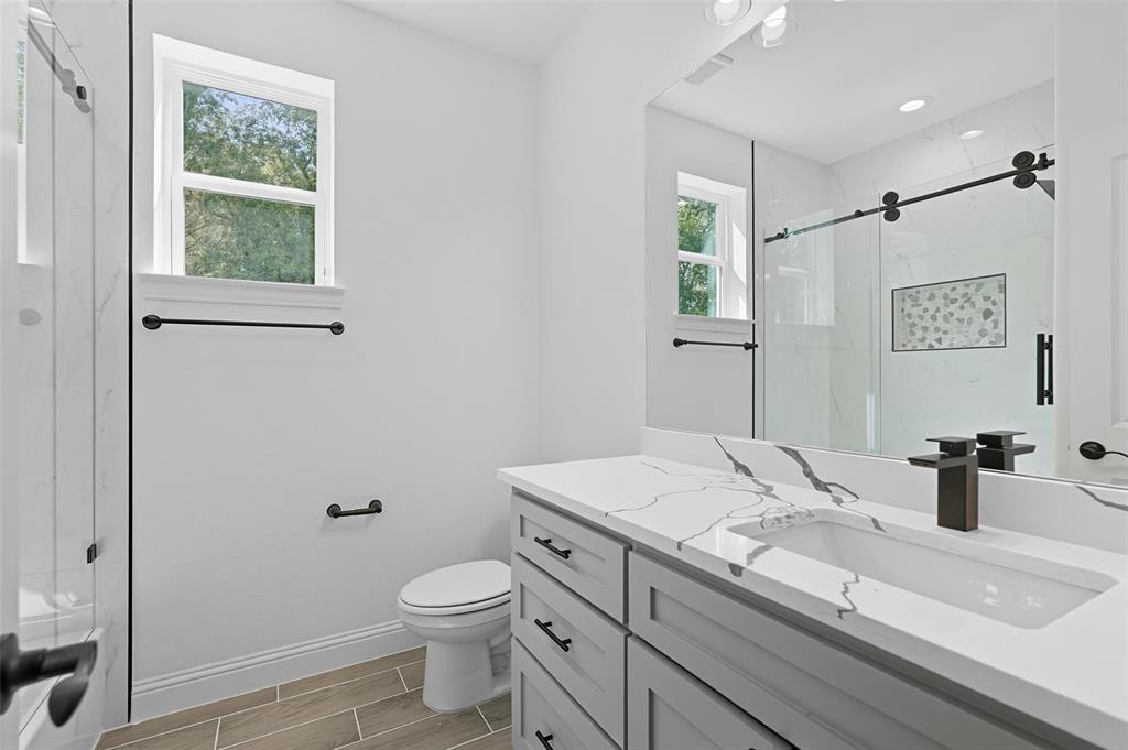330 Mlk Drive Property Photo 12