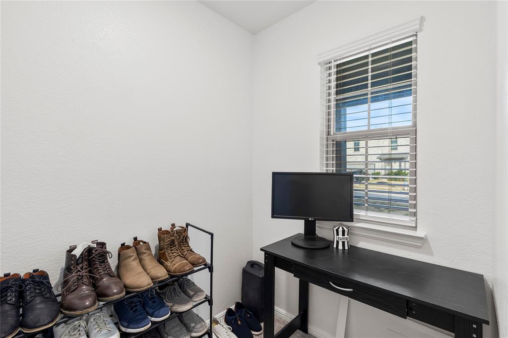 1133 Catalan Trail Property Photo 20