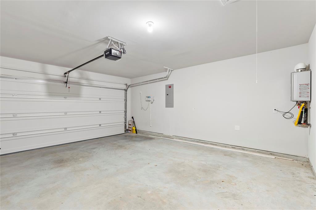 1133 Catalan Trail Property Photo 22