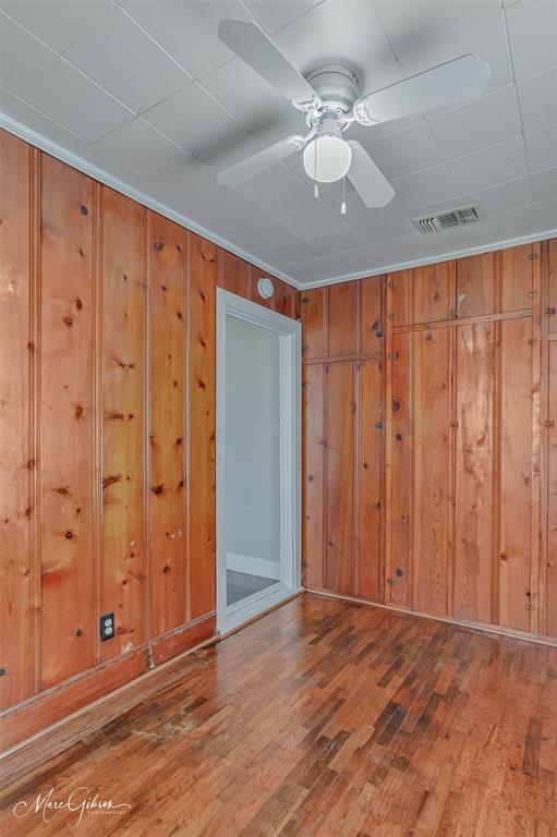 2320 Broadway Drive Property Photo 8