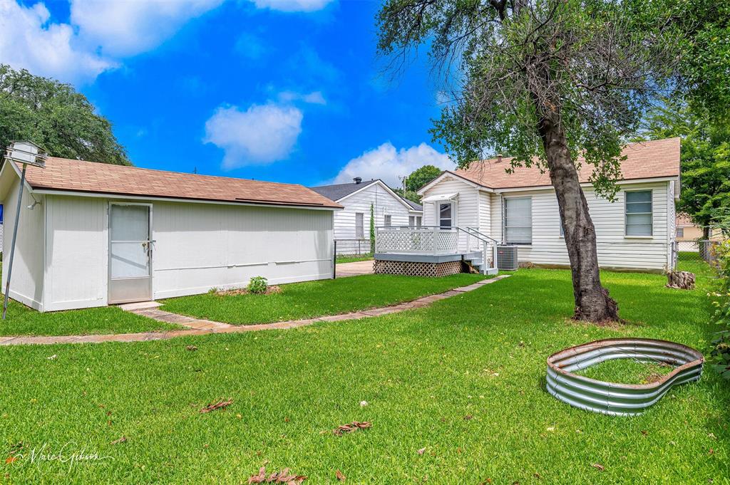 2320 Broadway Drive Property Photo 19