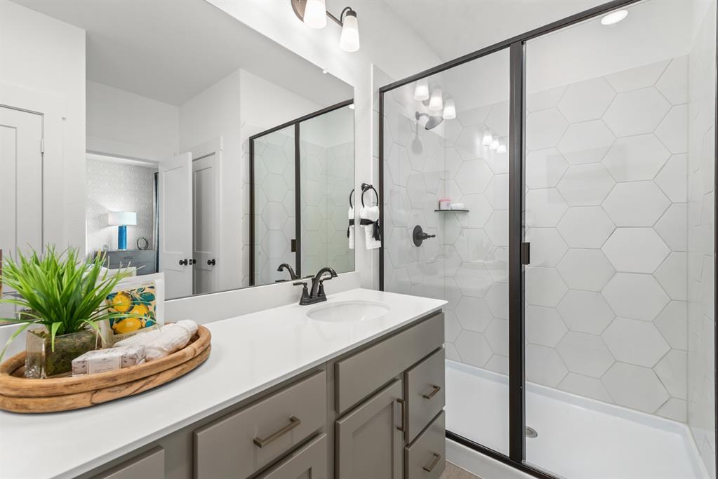 4871 Dee Street Property Photo 18