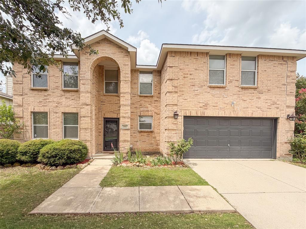 702 Cedar Bluff Drive Property Photo 1