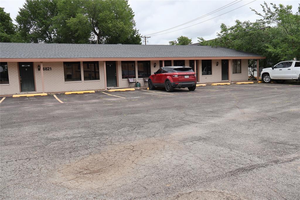 6821 Baker Boulevard C, D, E Property Photo 1
