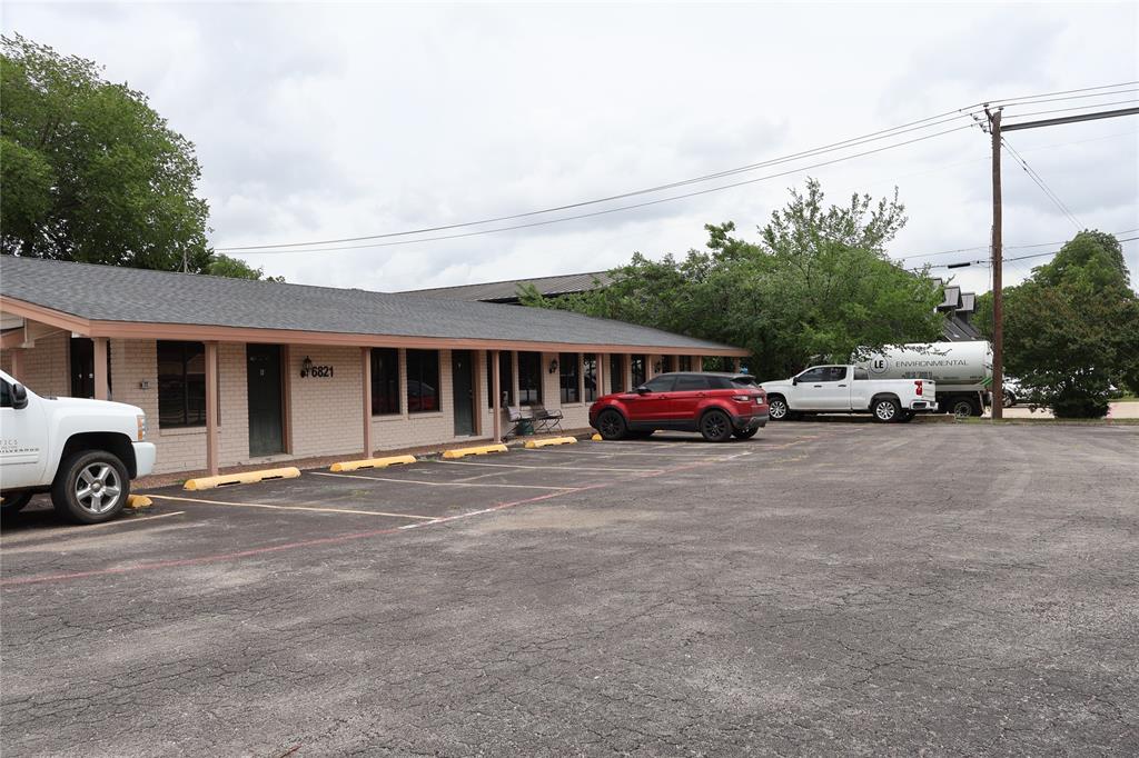 6821 Baker Boulevard C, D, E Property Photo 2