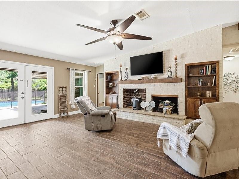 200 Timberlane Terrace Property Photo 15