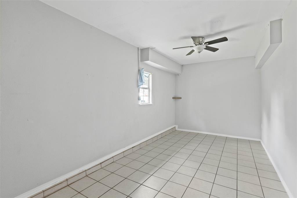 2308 Westwood Drive Property Photo 14