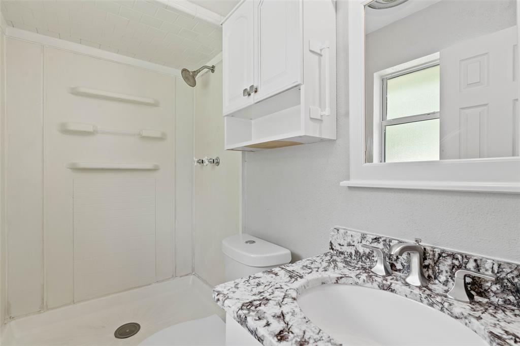 2308 Westwood Drive Property Photo 21