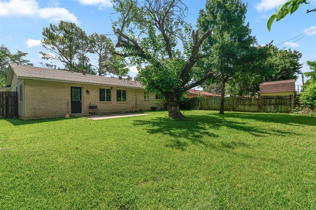 2308 Westwood Drive Property Photo 27
