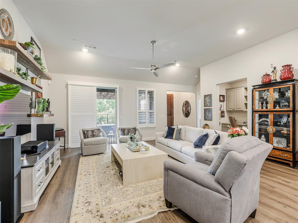 3770 White Clover Lane Property Photo 8