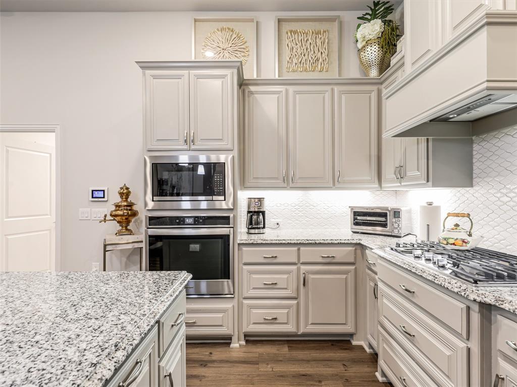 3770 White Clover Lane Property Photo 12